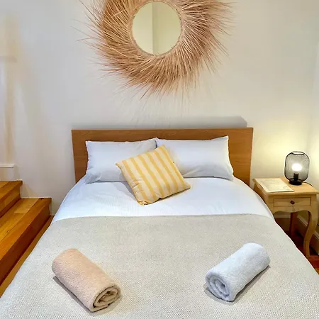 ベッド・アンド・ブレックファスト O